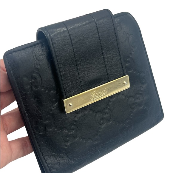 GUCCI Guccissima monogrammed bifold wallet or Mini Crossbody - Picture 3 of 12